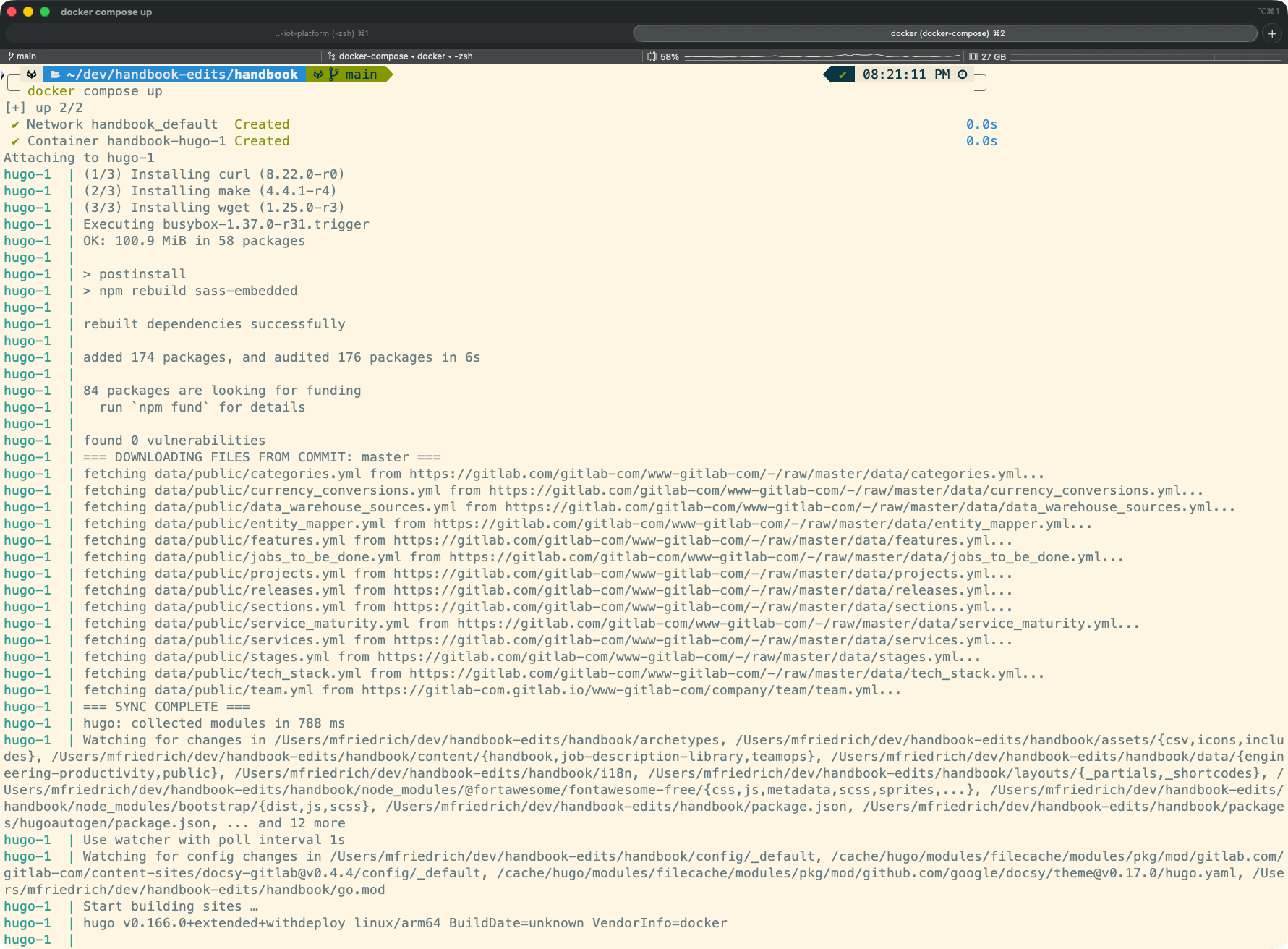 依存関係をインストールし Hugo プレビューを開始する Docker Compose