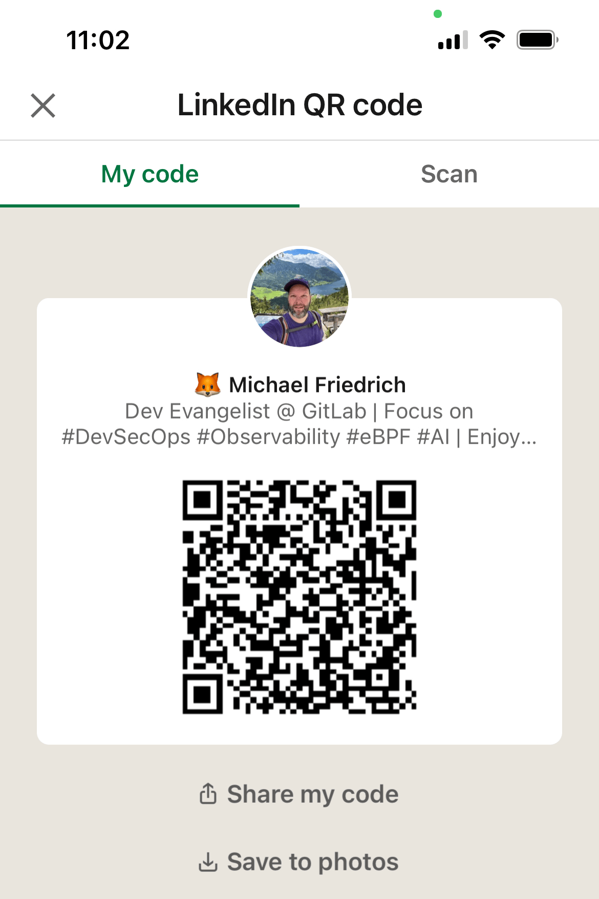 LinkedIn iOS アプリ: QR コードビュー